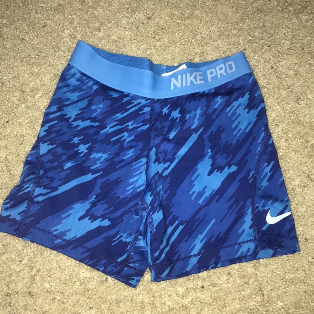 Nike spanks